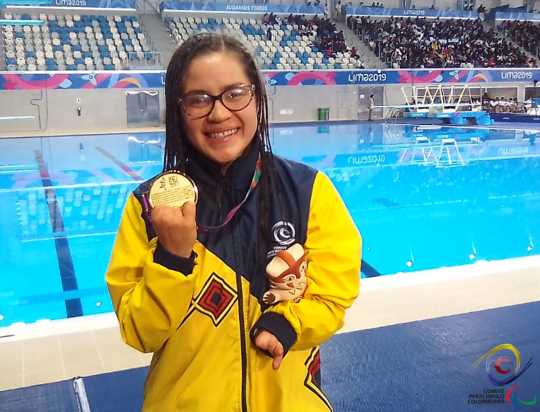 Laura González y su oro en los 200 metros combinados en Lima 2019