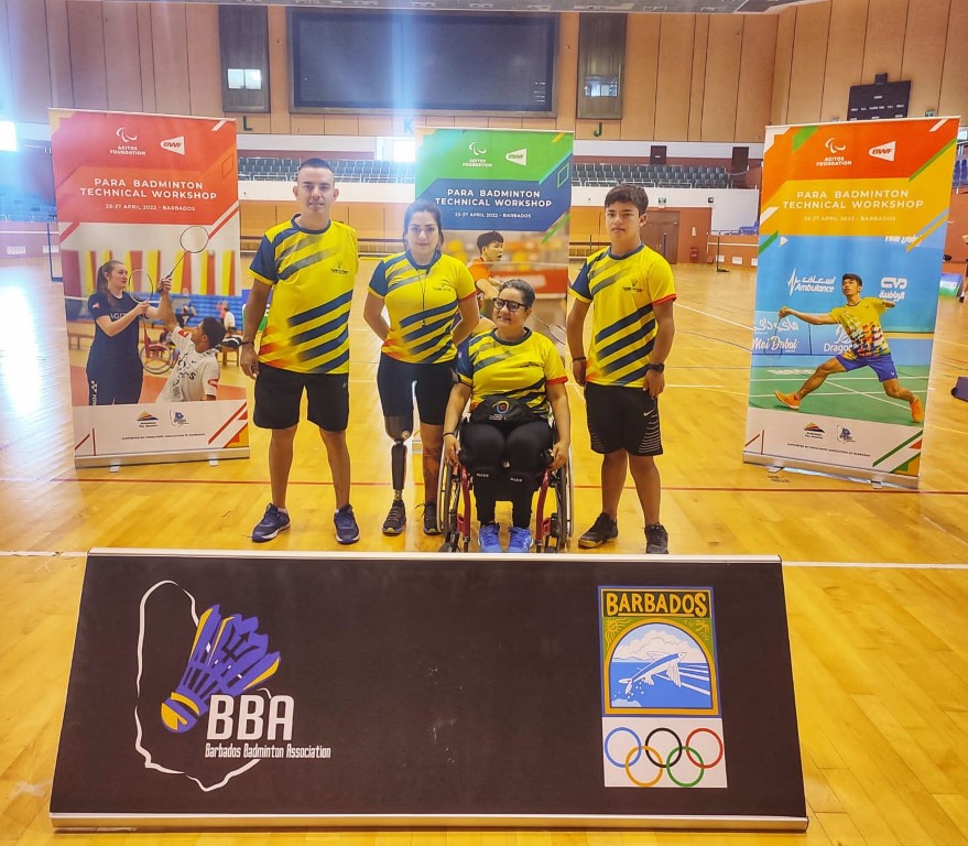 Delegación colombiana de para badminton en Barbados 