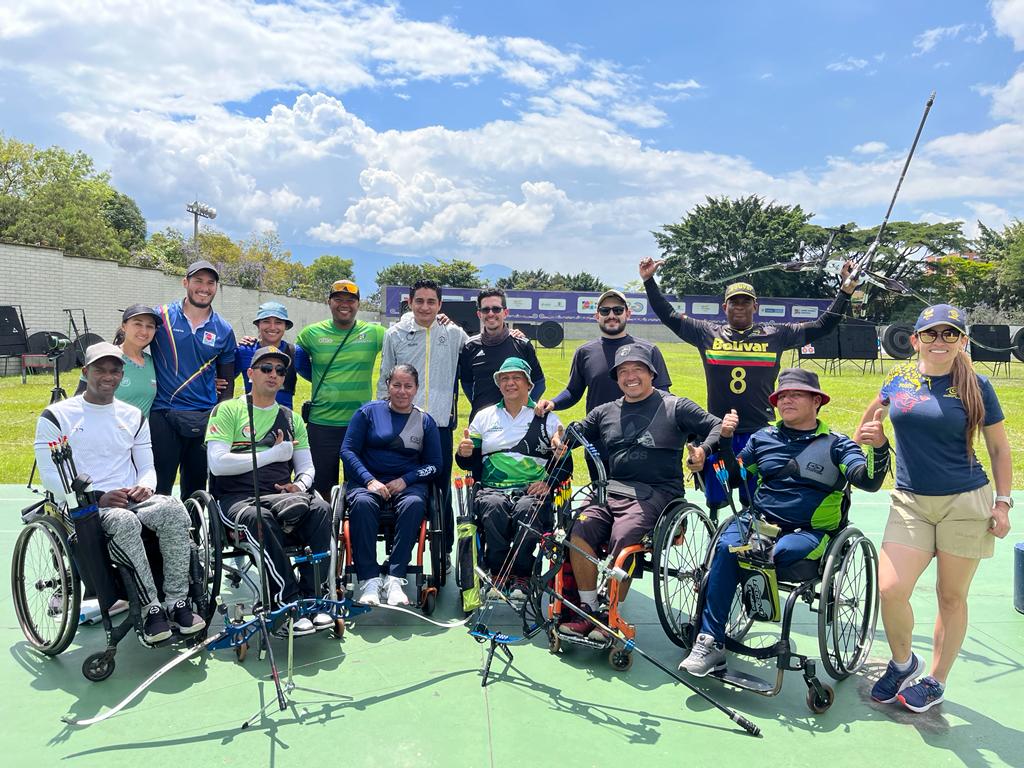 Equipo Para Tiro con Arco concentrados en la ciudad de Medellín 