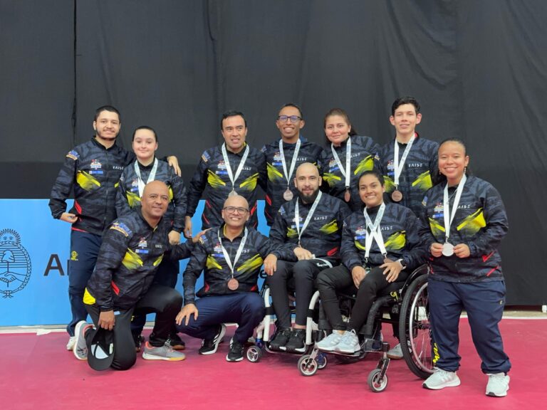 Con once medallas regresa Colombia de la Copa Tango de Para tenis de mesa