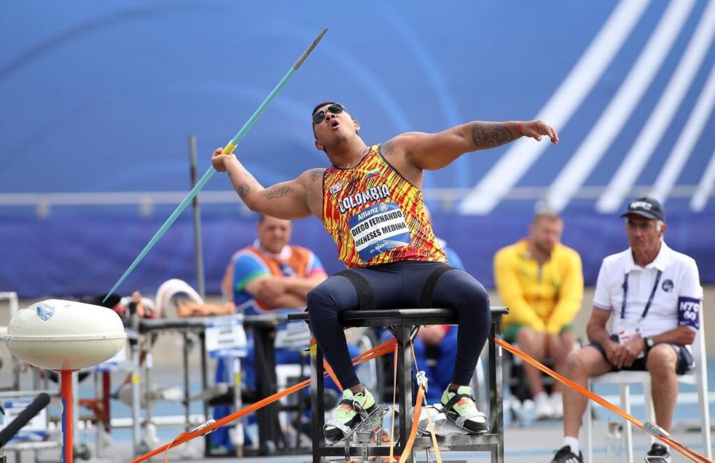 Diego Fernando Meneses Medina en competencia de Para Atletismo