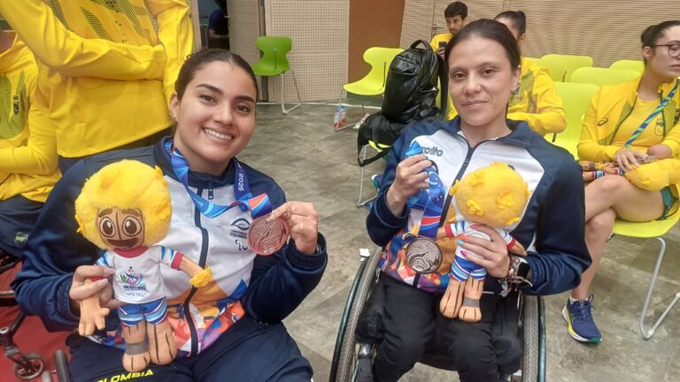 Manuela Guapi y Nelli Sánchez